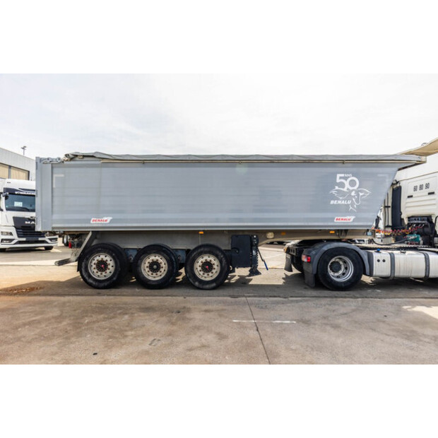 2017 BENALU C3910 + BACHE CRAMARO-48746383