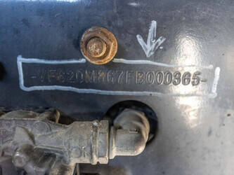 2014-renault-d26-320-6x2-dhollandia-2t-48746546