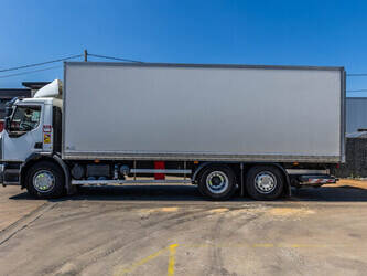 2017-renault-d26-320-48746641