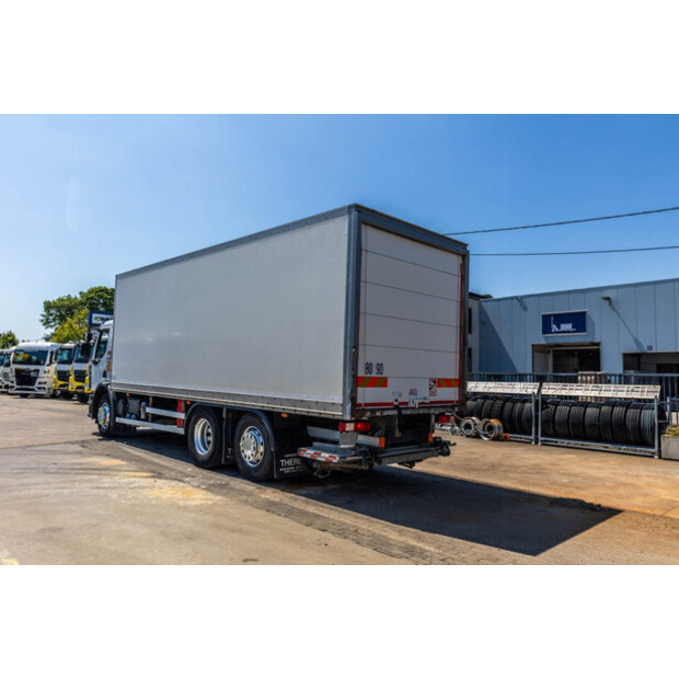 2017 Renault D26.320-48746642