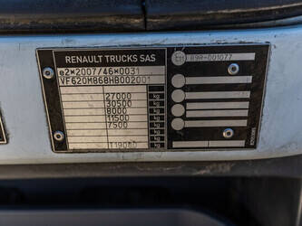 2017-renault-d26-320-48746737