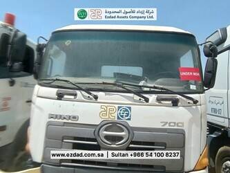 2009-hino-2046-series-700-48751461