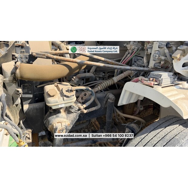 2011 Freightliner Business Class M2-48751517