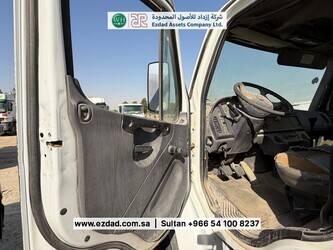 2011-freightliner-business-class-m2-1477395-48751537