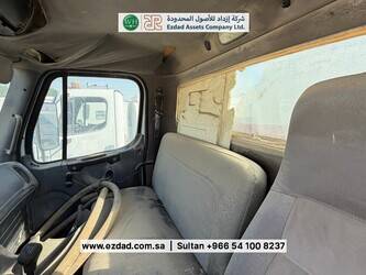 2011-freightliner-business-class-m2-1477395-48751548