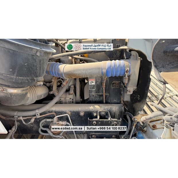 Freightliner Business Class M2-48751552