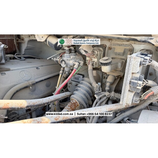Freightliner Business Class M2-48751560
