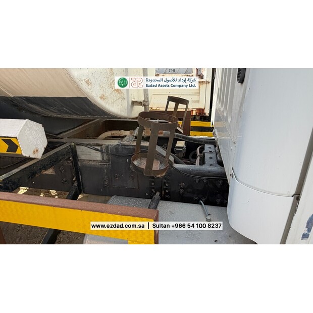 Freightliner Business Class M2-48751562