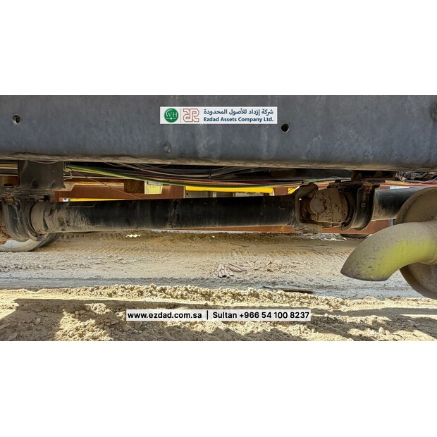 Freightliner Business Class M2-48751566