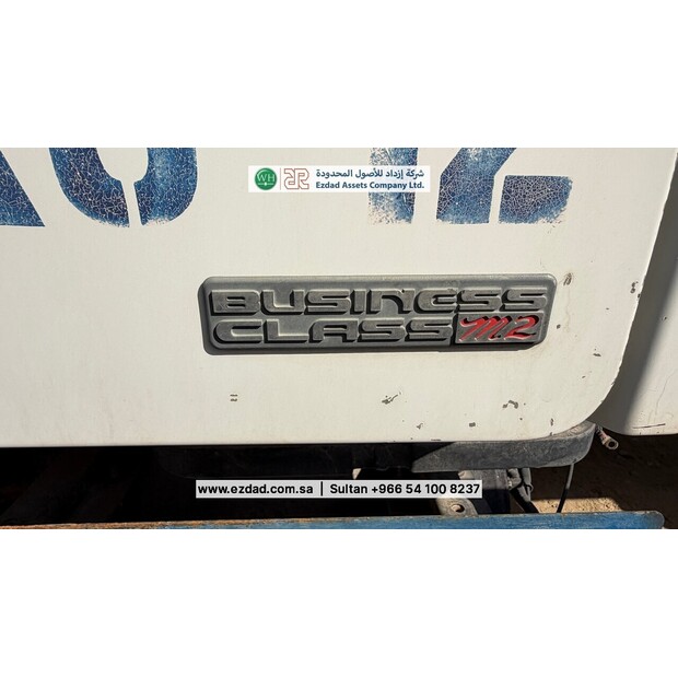 Freightliner Business Class M2-48751568