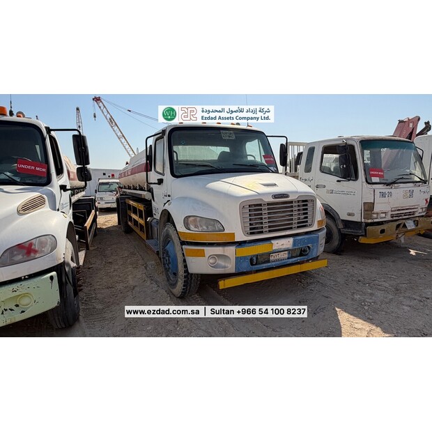 Freightliner Business Class M2-48751584