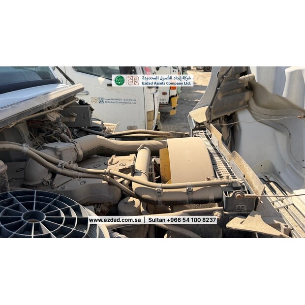 Freightliner Business Class M2-48751593