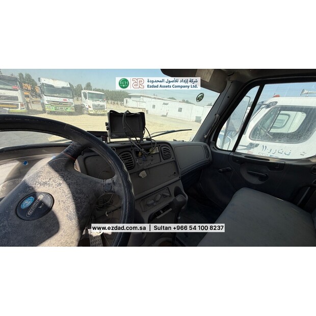 Freightliner Business Class M4-48751774