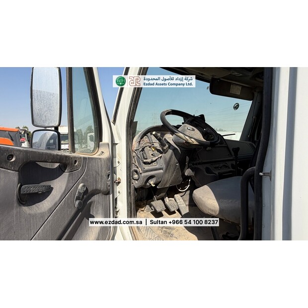 Freightliner Business Class M4-48751792