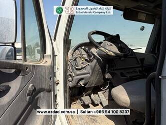 freightliner-business-class-m4-48751792