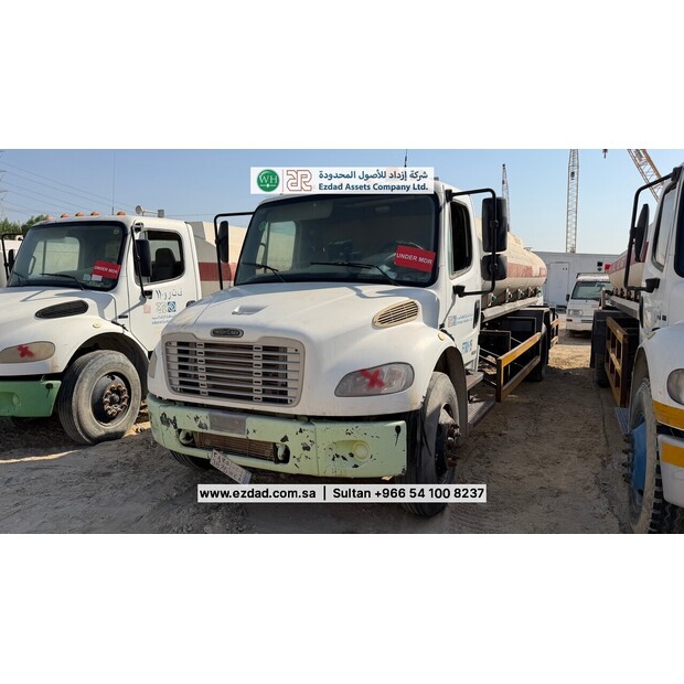 Freightliner Business Class M4-48751794