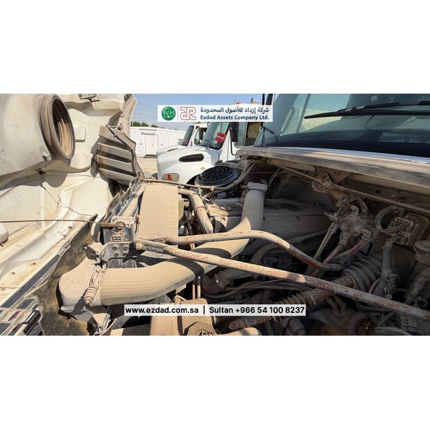 Freightliner Business Class M4-48751810
