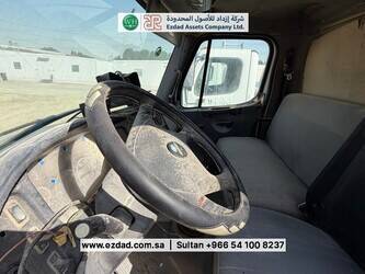 freightliner-business-class-m4-48751814