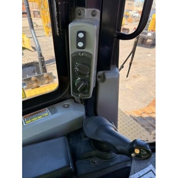 2015 كاتربيلر D6T XL-48751916