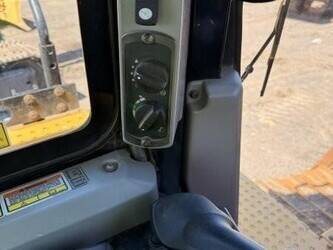 2015-caterpillar-d6t-xl-1477405-48751916