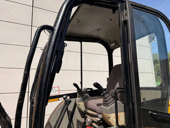 2005-jcb-804-48754258