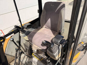 2005-jcb-804-48754259