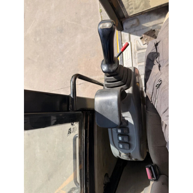 2005 JCB 804-48754261