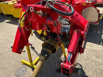 2014-pottinger-novacat-352ed-48754733