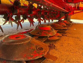 2014-pottinger-novacat-352ed-48754743