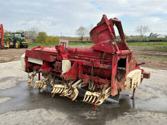 Image for HARVESTERS 2000 Gilles TR14