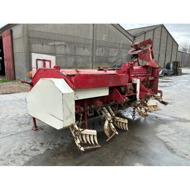 2000 Gilles TR14-48754908