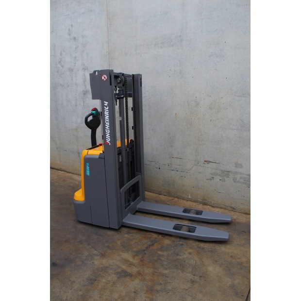 2021 Jungheinrich EJC 112 250 ZT-48761623