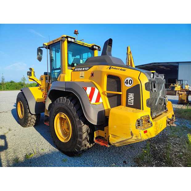 2022 Volvo L120H-48761791