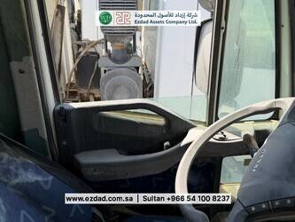 2011-iveco-adn380-t-42h-48768447