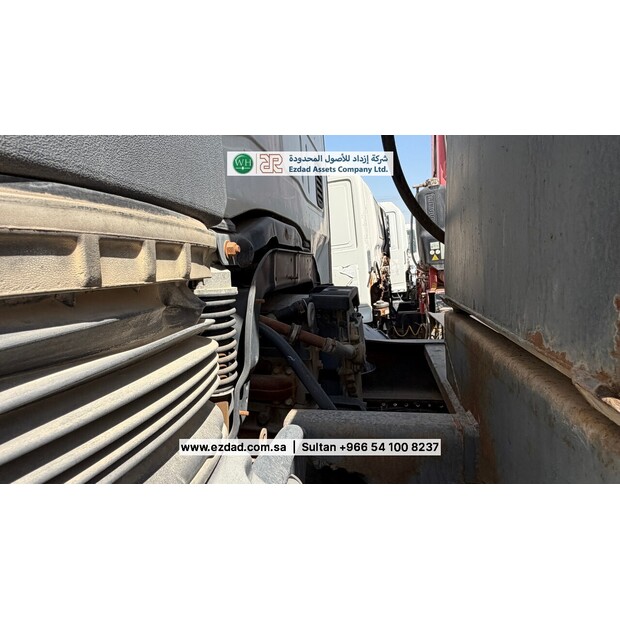 2011 Iveco ADN380 T 42H-48768470
