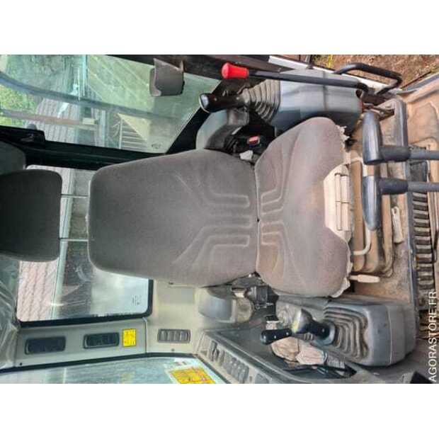 BOBCAT E85-48771557