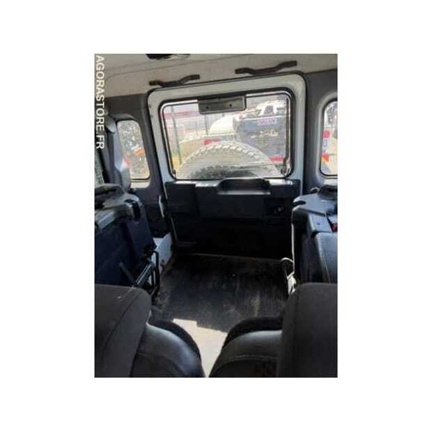 2014 Land Rover Defender-48771582