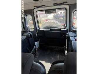 2014-land-rover-defender-1475517-48771582