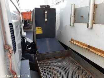 2010-mercedes-benz-atego-918-1477602-48771693