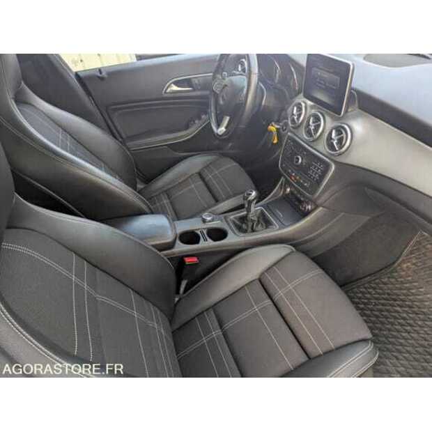 2016 Mercedes-Benz CLA 200-48772013
