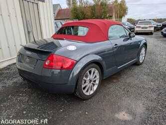 2004-audi-audi-tt-roadster-1477629-48772131