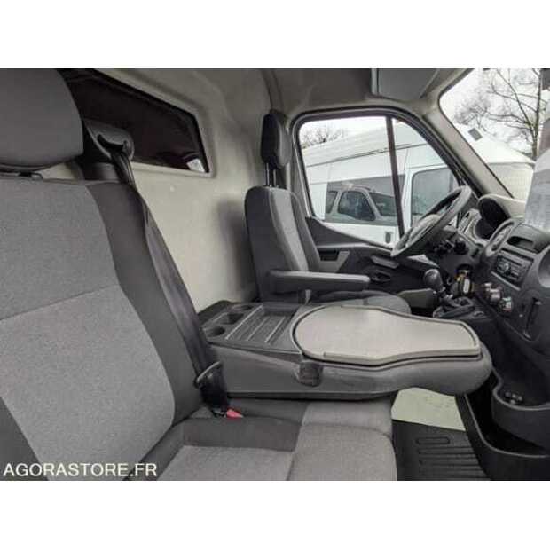 2017 Renault Master-48772179