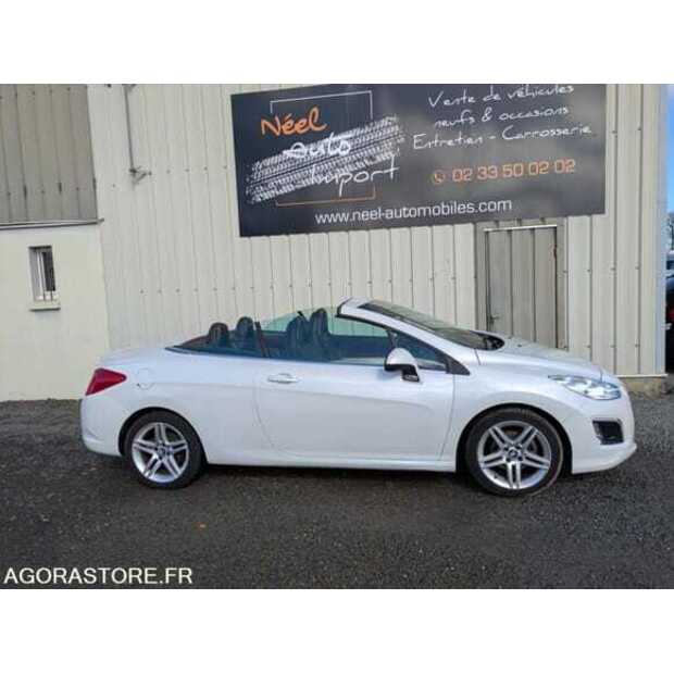 2012 Peugeot 308 CC-48772399