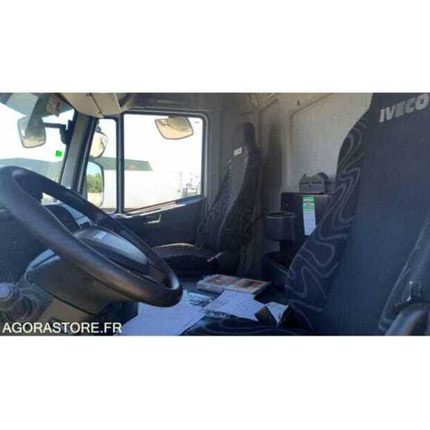 Iveco-48772493