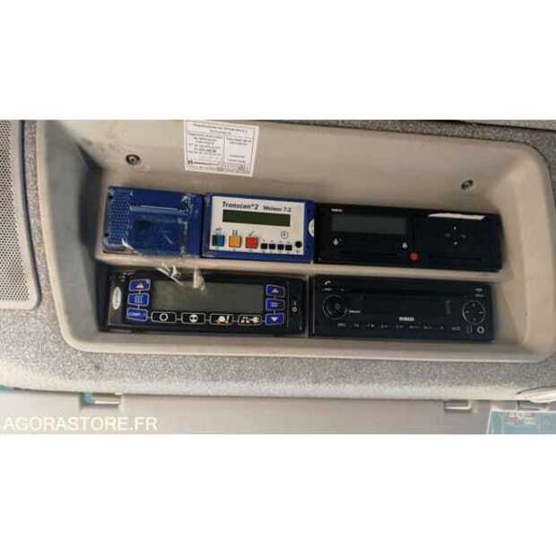 Iveco-48772510