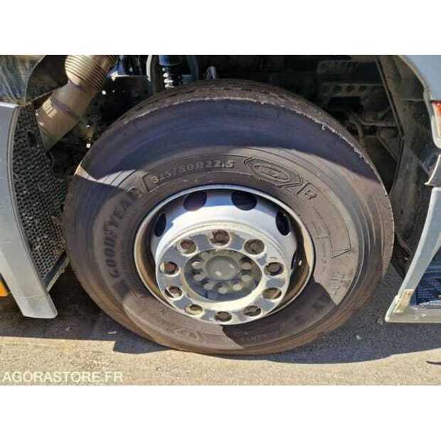 2015 Mercedes-Benz Antos-48772515