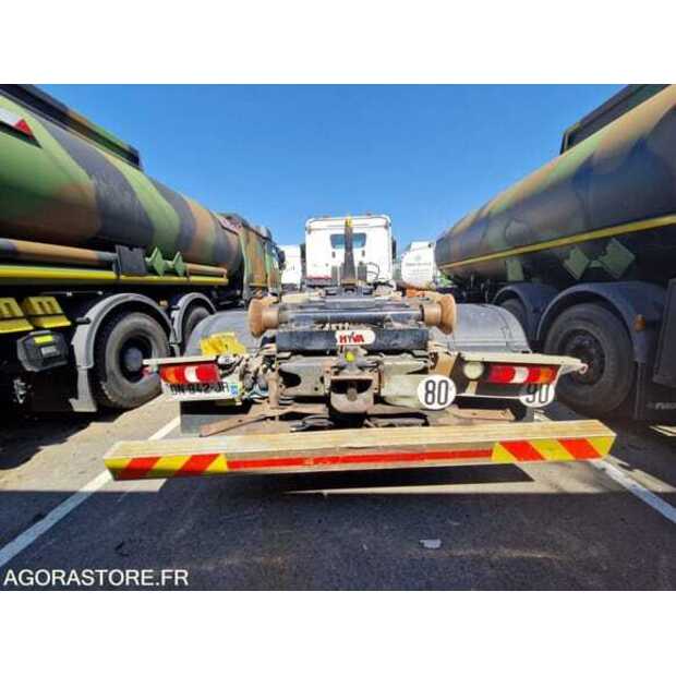 2015 Mercedes-Benz Antos-48772530