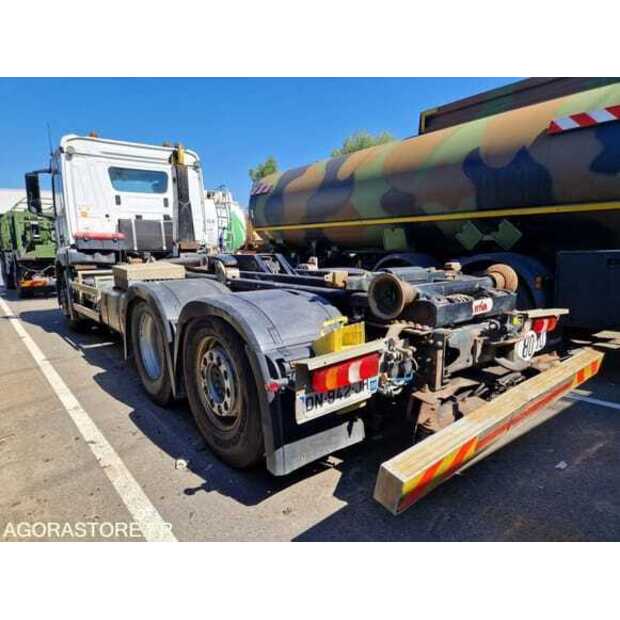2015 Mercedes-Benz Antos-48772544