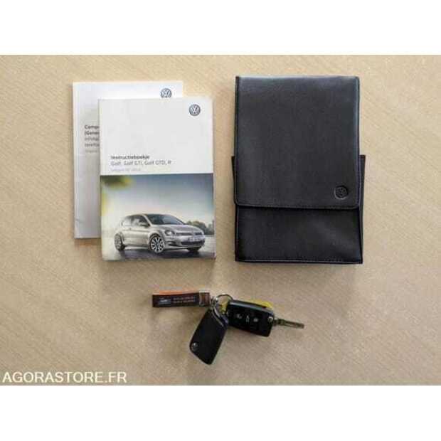 2016 Volkswagen Golf-48772589