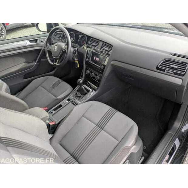2016 Volkswagen Golf-48772595